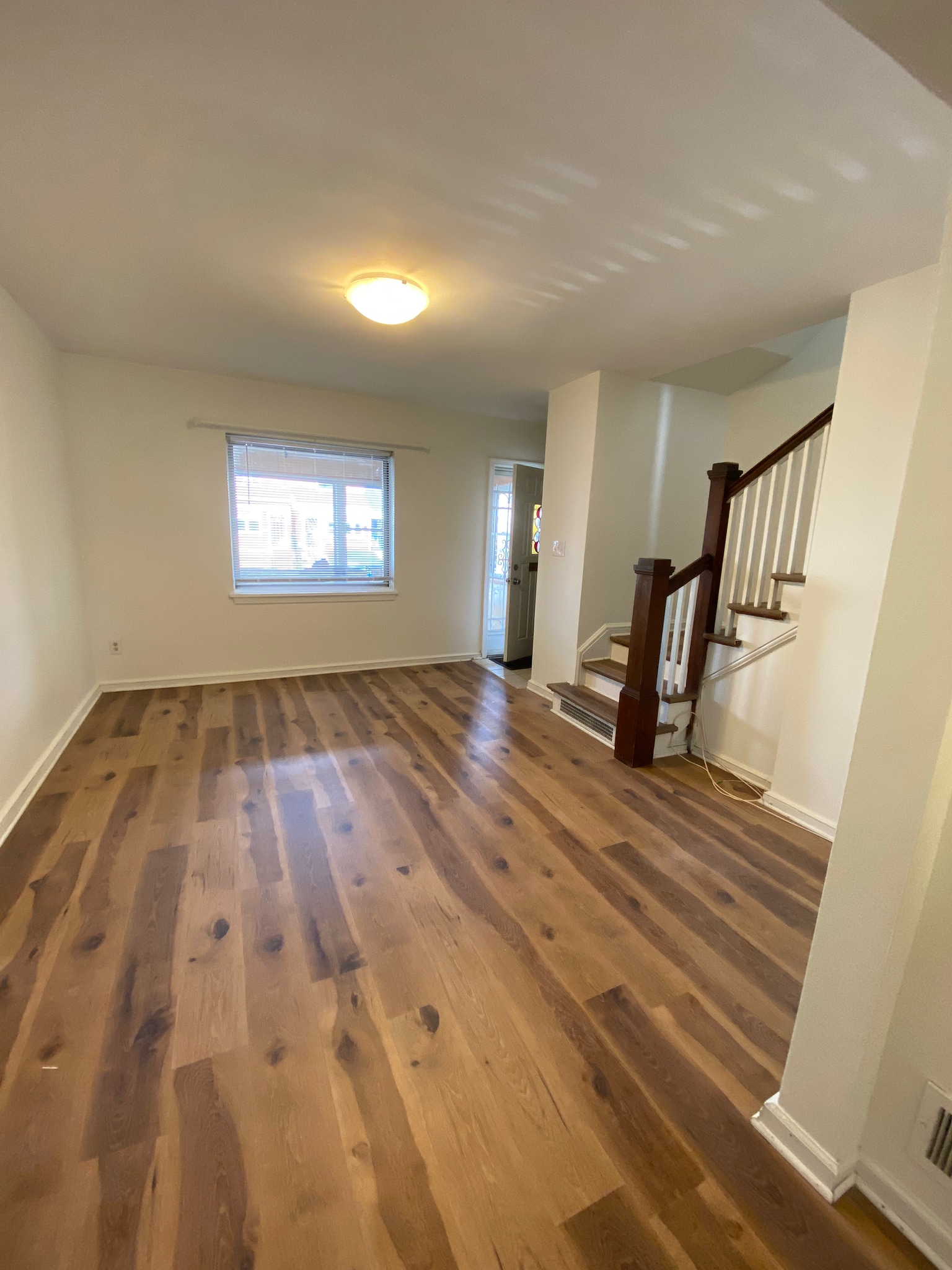 Living Room - 3353 Alden Pl NE