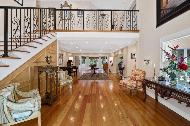 Building Photo - 1600 S Ocean Dr