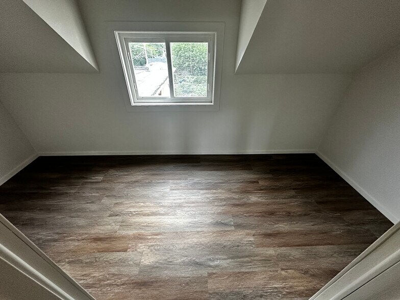 One of the bedrooms - 2638 W Lyndale St