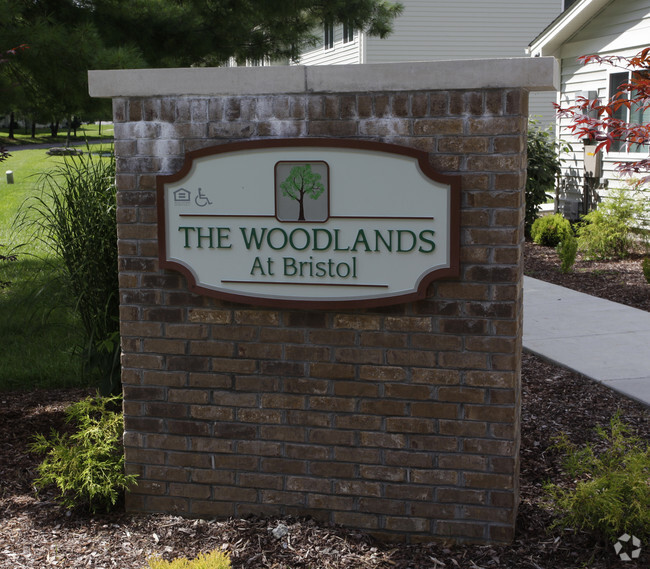 Building Photo - Woodlands at Bristol Apartments