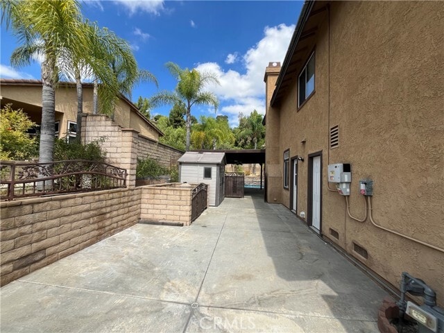 Building Photo - 2300 Meadow View Ln