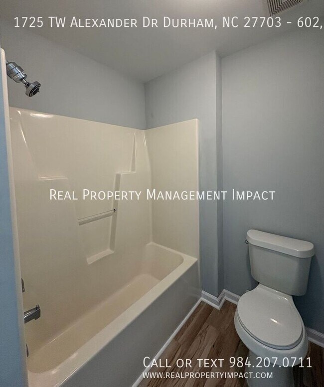 Building Photo - 1725 TW Alexander Dr