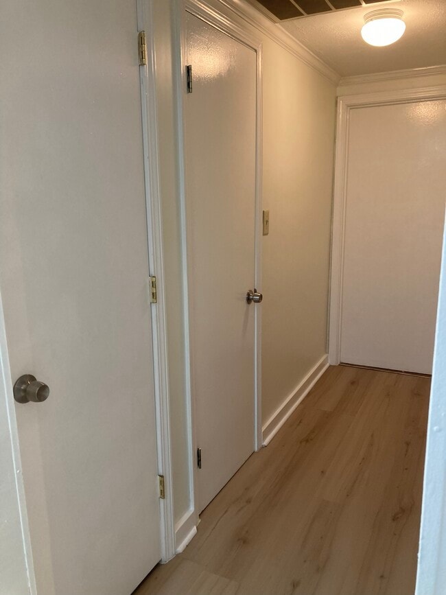 Building Photo - 340 Osceola Ave