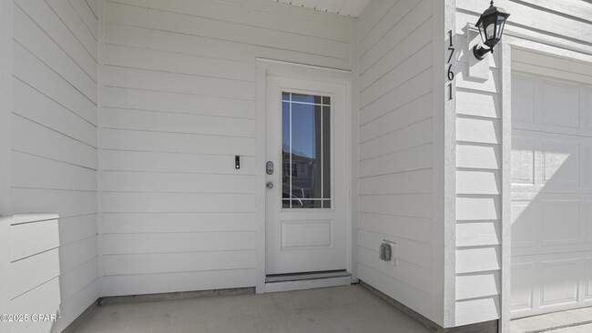 Building Photo - 1761 Jakes Dr
