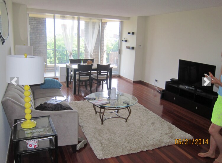 Building Photo - 33 Pond Ave