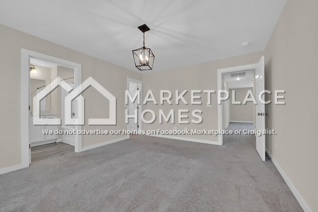 Building Photo - 170 Kings Wy