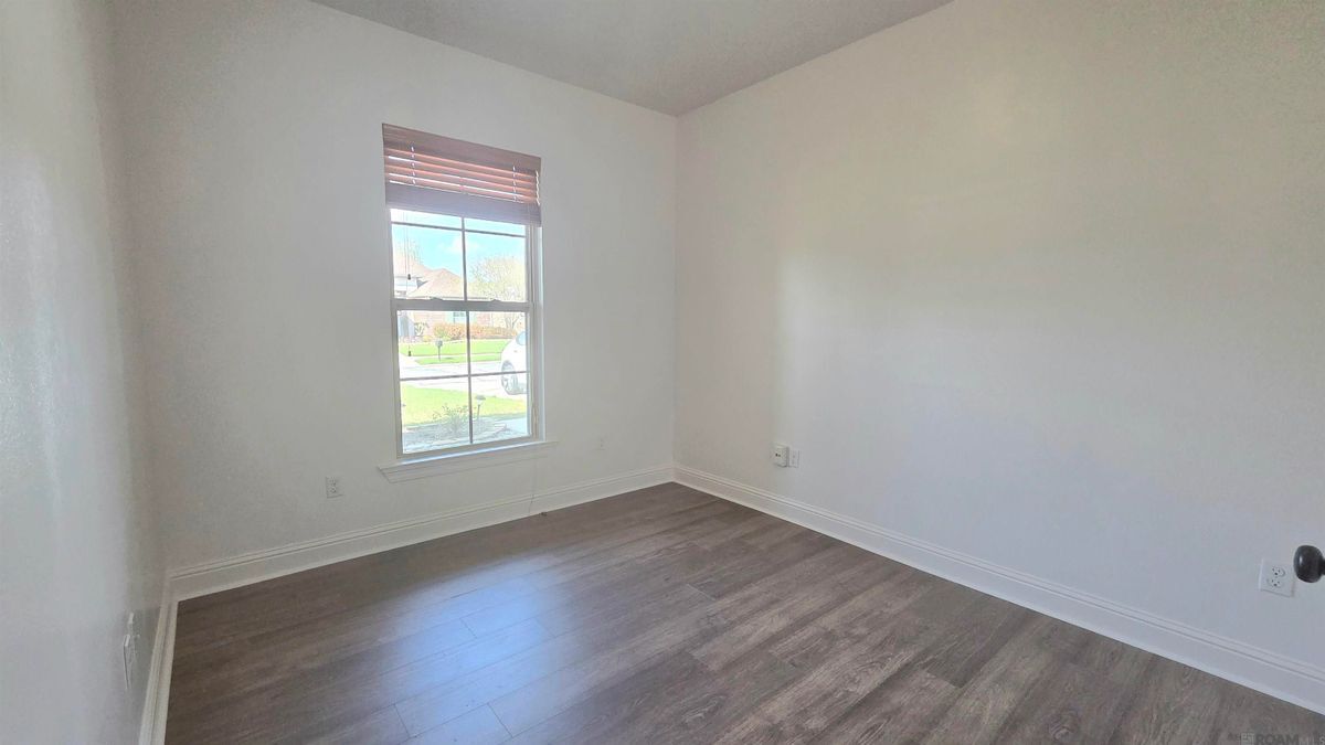 Building Photo - 10028 Savannah Jane Ln