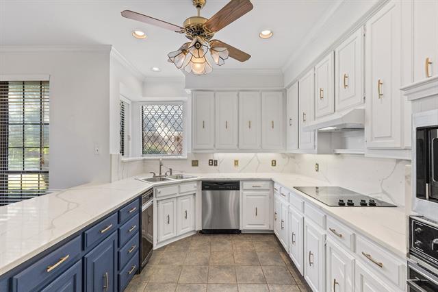 Building Photo - 2701 Powderhorn Dr