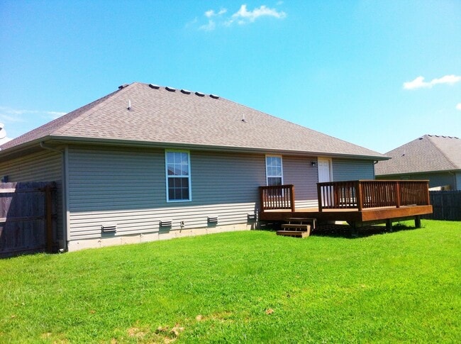Building Photo - 5634 W Sugar Pine Dr