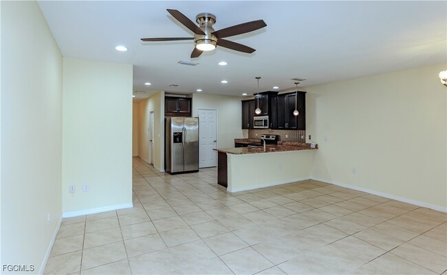Building Photo - 3886 Tilbor Circle