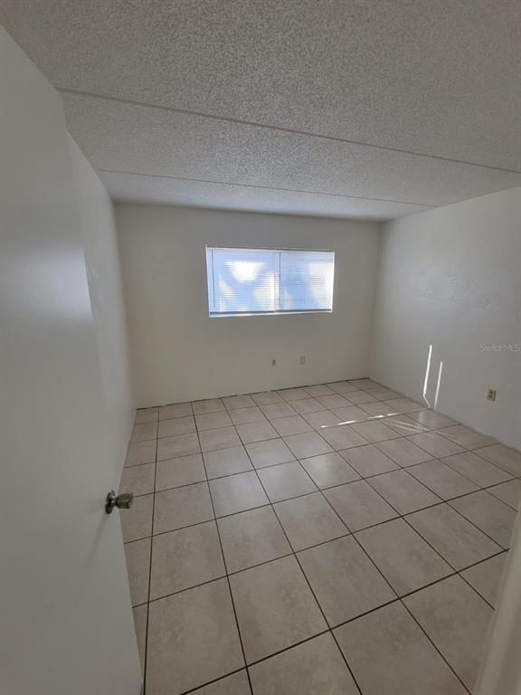 Building Photo - 1216 Kennedy Rd