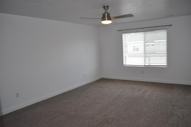 Building Photo - 14928 Messi St