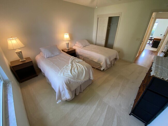 Building Photo - Beautiful 3 + 2 Fully Furnished/Turnkey AN...