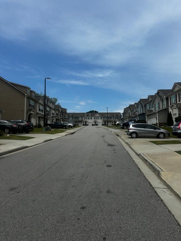 Building Photo - 3618 Acorn Dr