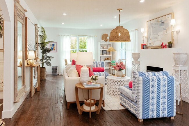 Building Photo - 610 38th St