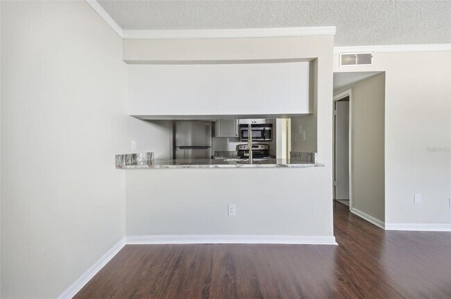 Building Photo - 3102 W Horatio St