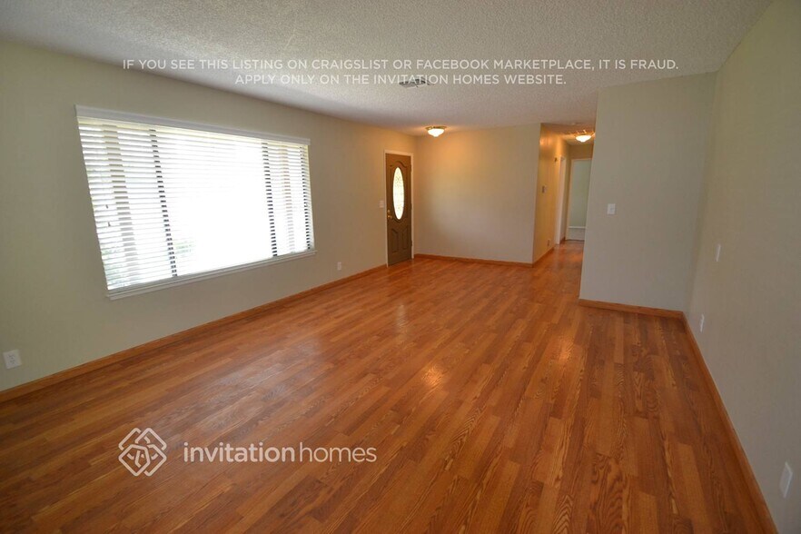 Building Photo - 4415 Patterson Dr