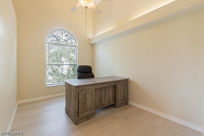Building Photo - 4985 Sandra Bay Dr