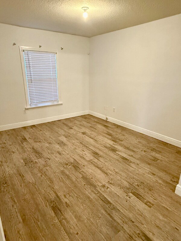 Building Photo - 6506 Swissco Dr