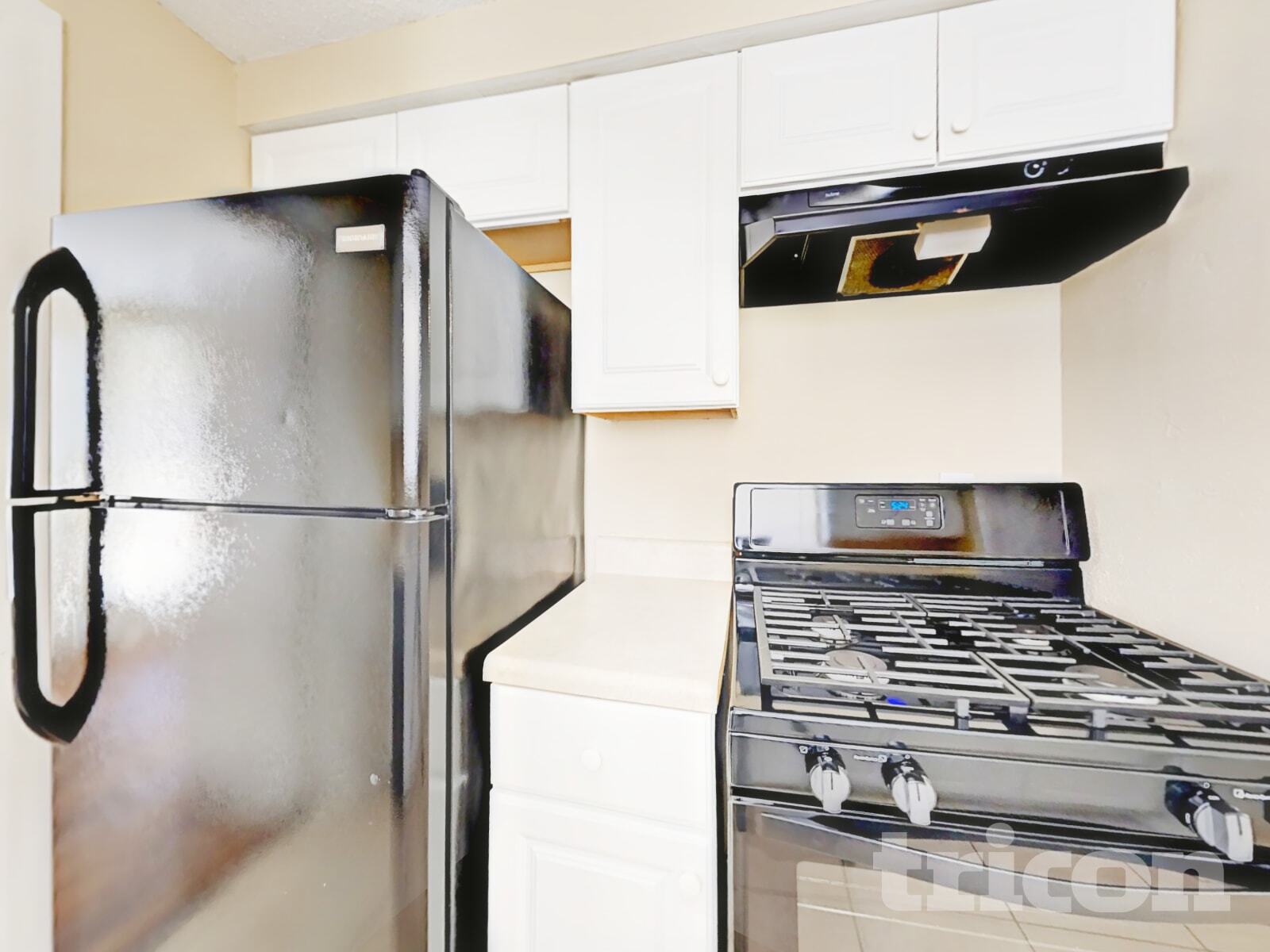 Building Photo - 8840 55th Wy N