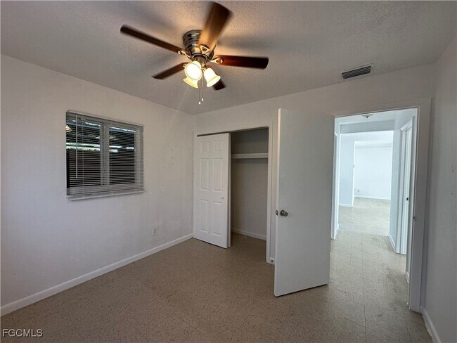 Building Photo - 315 Rushmore Ave N