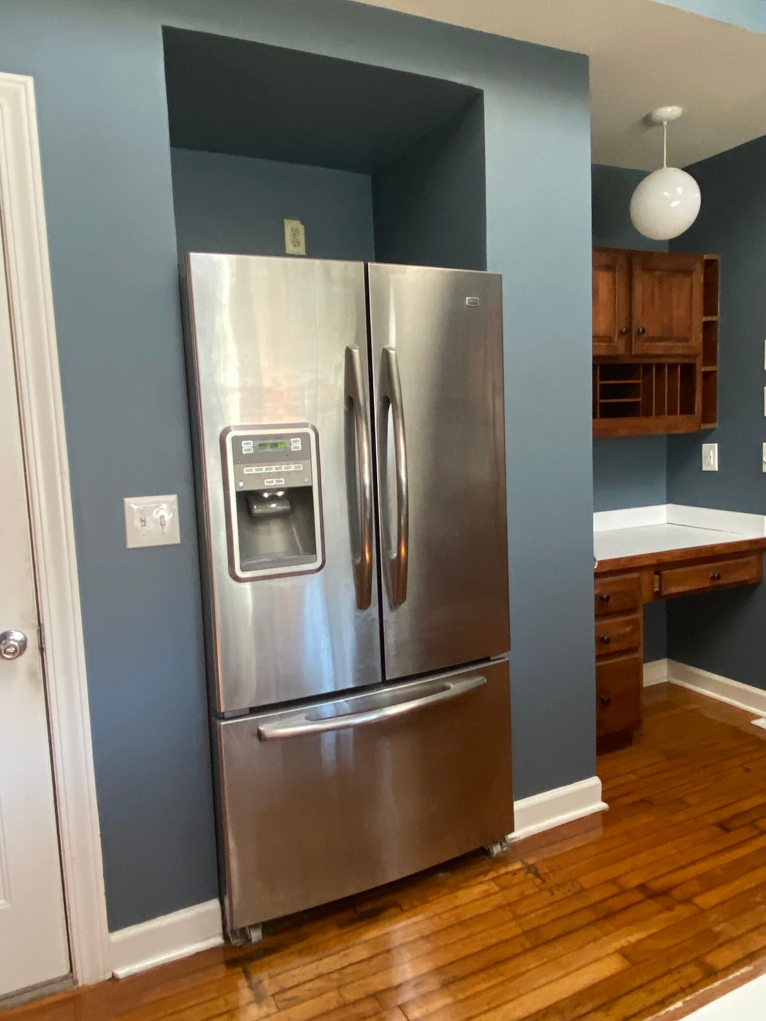 Kitchen - stainless steel appliances - 1229 Clemson Rd