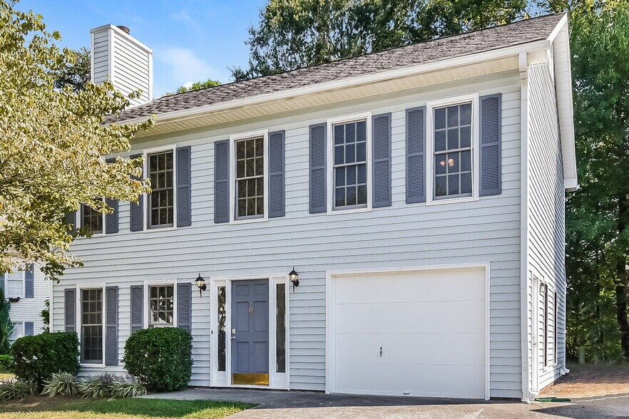 Building Photo - 107 Patio Ct