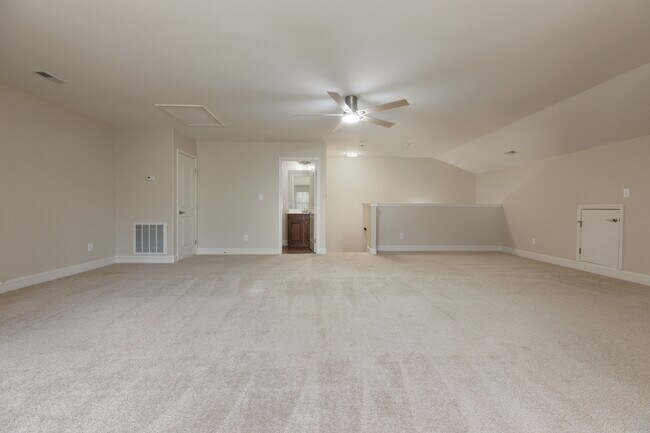 Building Photo - 8317 Anslee Way NW