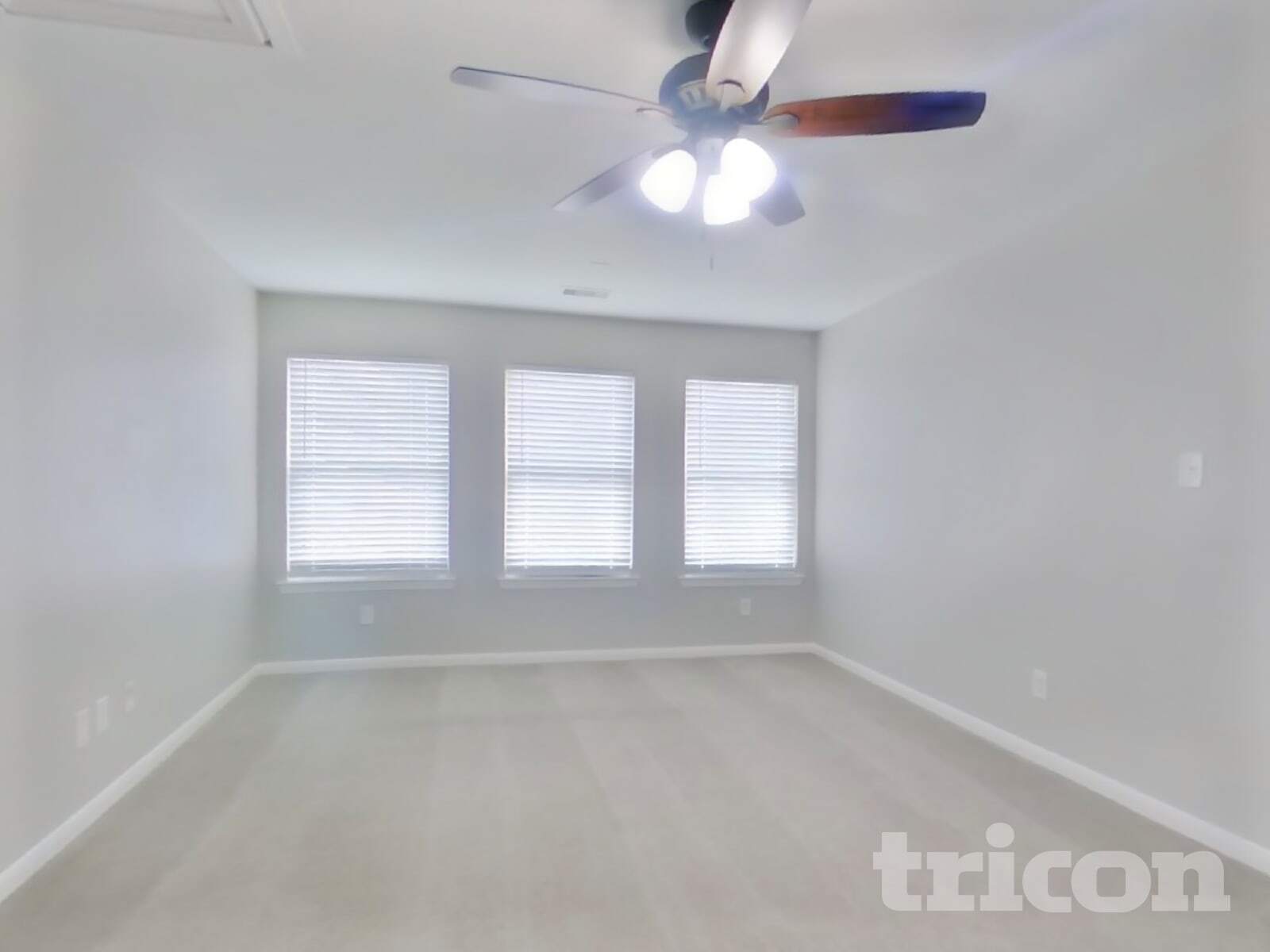 Building Photo - 23303 Crosscut Pass Dr