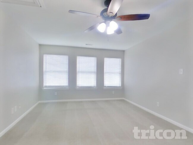 Building Photo - 23303 Crosscut Pass Dr