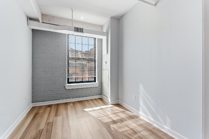 Building Photo - 160 Lafayette St