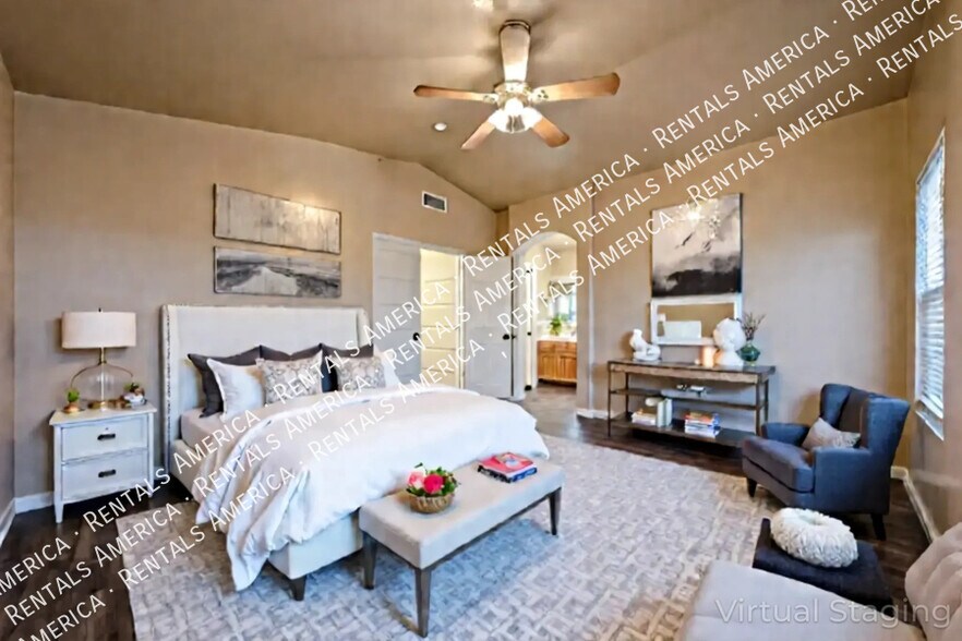 Building Photo - 10060 E Capri Ave