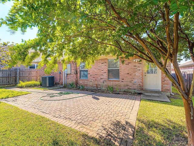 Building Photo - 809 Birkhill Trail