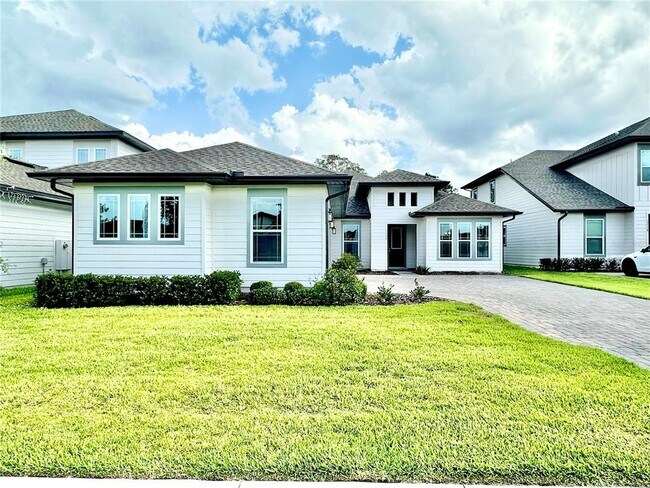 Building Photo - 17552 Lake Star Rd