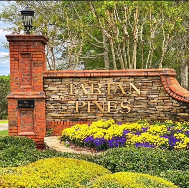 Building Photo - Tartan Pines, Rosemount Court, Enterprise, AL