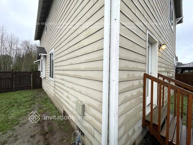 Building Photo - 1307 84th Ave SE