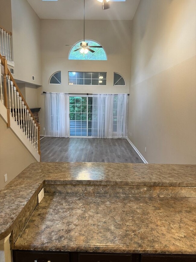 Building Photo - Great Location! North East Tallahassee
