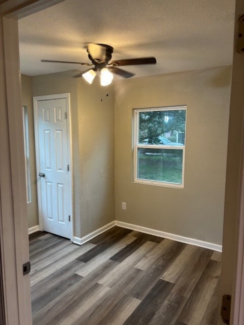 Building Photo - 519 W Orchid Ave