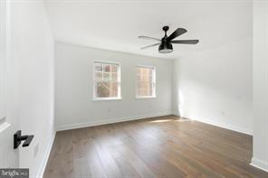 Building Photo - 1830 Montrose St