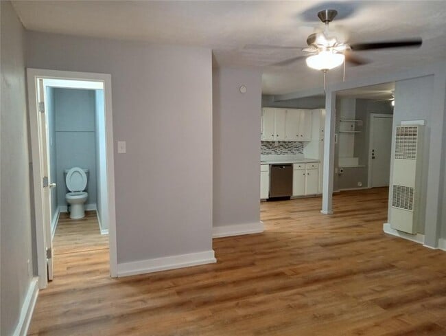 Building Photo - 4500 Avenue D