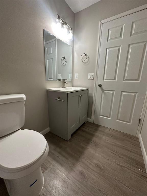 Building Photo - 147 Almond Rd