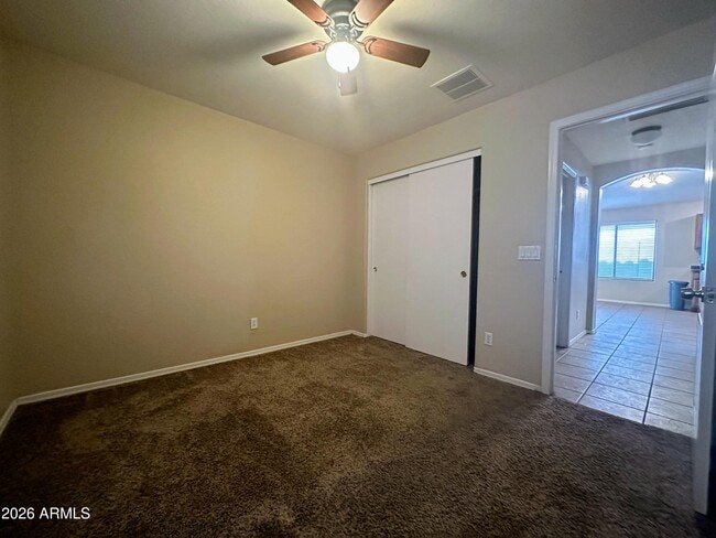 Building Photo - 45560 W Tulip Ln