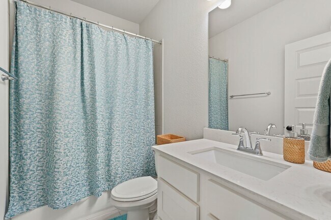 Building Photo - 28942 Woods Rose Ct