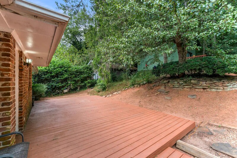 Building Photo - 2894 Concord Dr