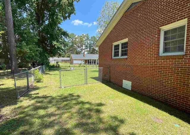 Building Photo - 1029 Edgewood Dr