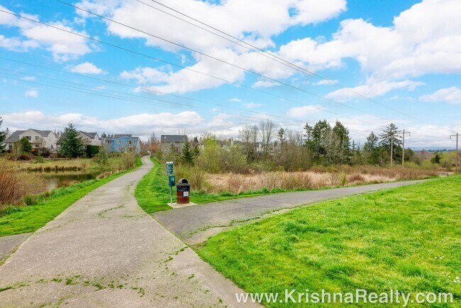Building Photo - Lovely 3 BD | 2.5 BA | Single Family Home in North Bethany's Kaiser Woods Neighborhood | Upgrades...