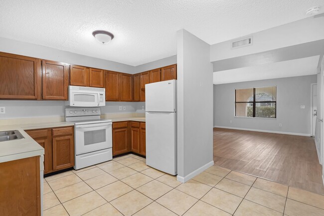 Building Photo - 622 Bowers Ln