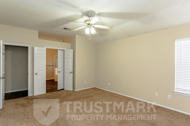 Building Photo - 2115 Wickiup Trail