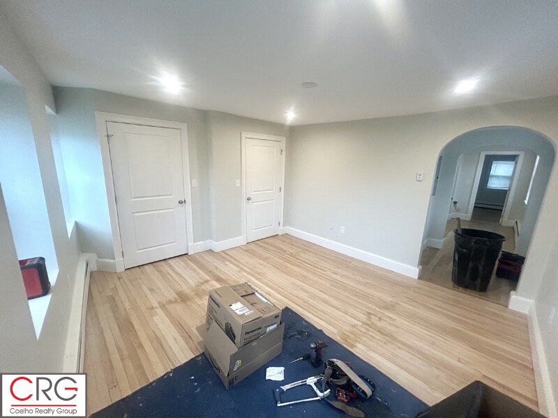 Building Photo - 190 3rd St