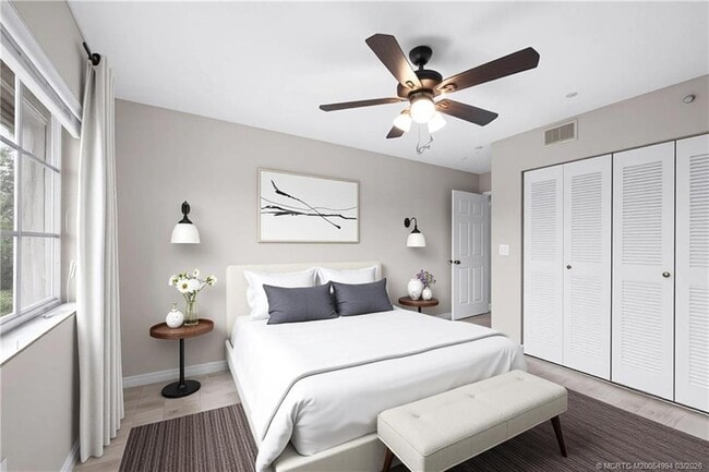 Building Photo - 3674 NW Adriatic Ln